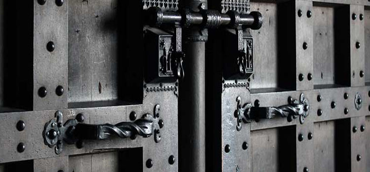 steel entry door repair in East Porterville